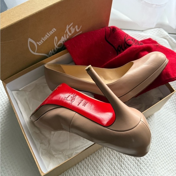 Christian Louboutin Women's Brown Pumps - Picture 2 of 5